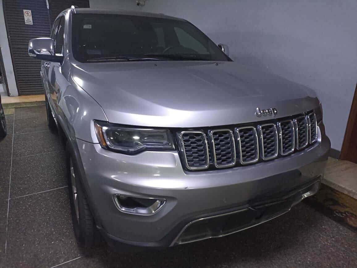 Grand Cherokee 2017